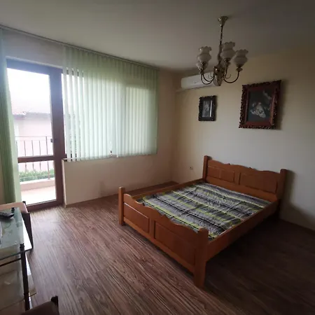 Affordable With Bbq 5 Min Drive From Lusi Bed and breakfast