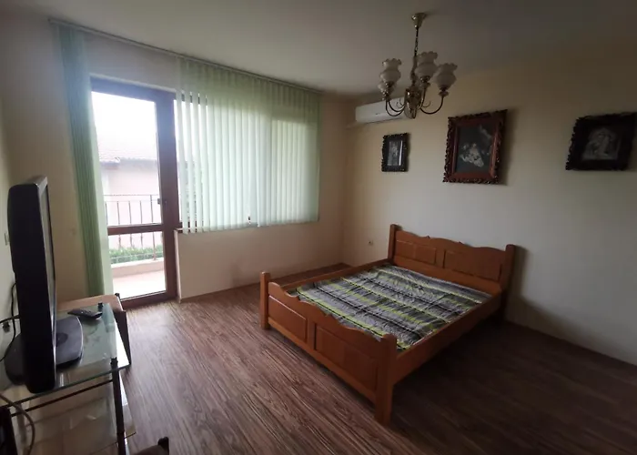 Affordable With Bbq 5 Min Drive From Lusi Bed and breakfast