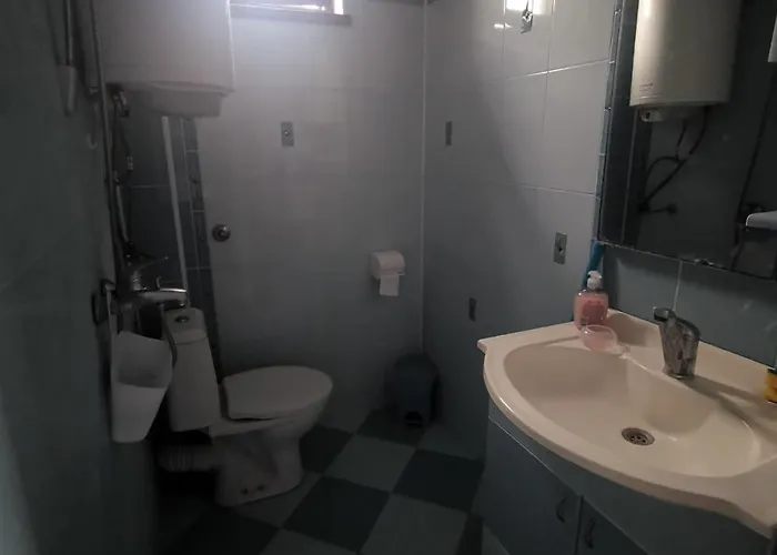 Affordable With Bbq 5 Min Drive From Lusi Bed and breakfast 3*