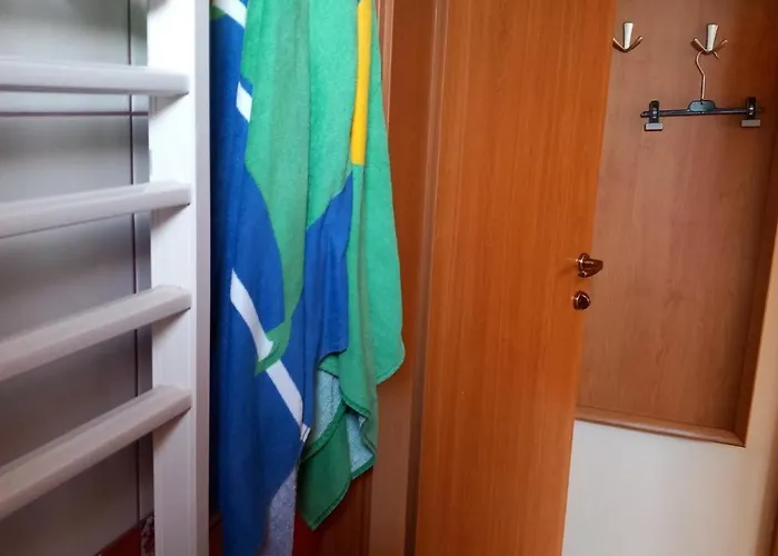 Affordable With Bbq 5 Min Drive From Lusi 3* Варна