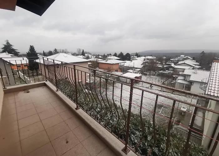 Affordable With Bbq 5 Min Drive From Lusi Нощувка със закуска (B & B) Варна