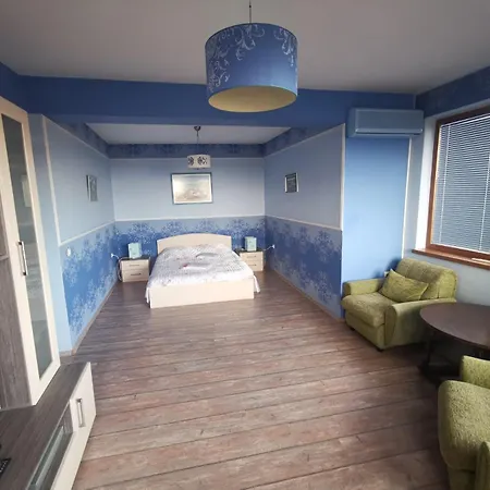 B&B Affordable With Bbq 5 Min Drive From Lucy Varna